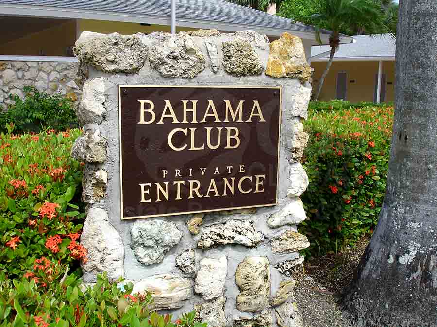 Bahama Club Signage